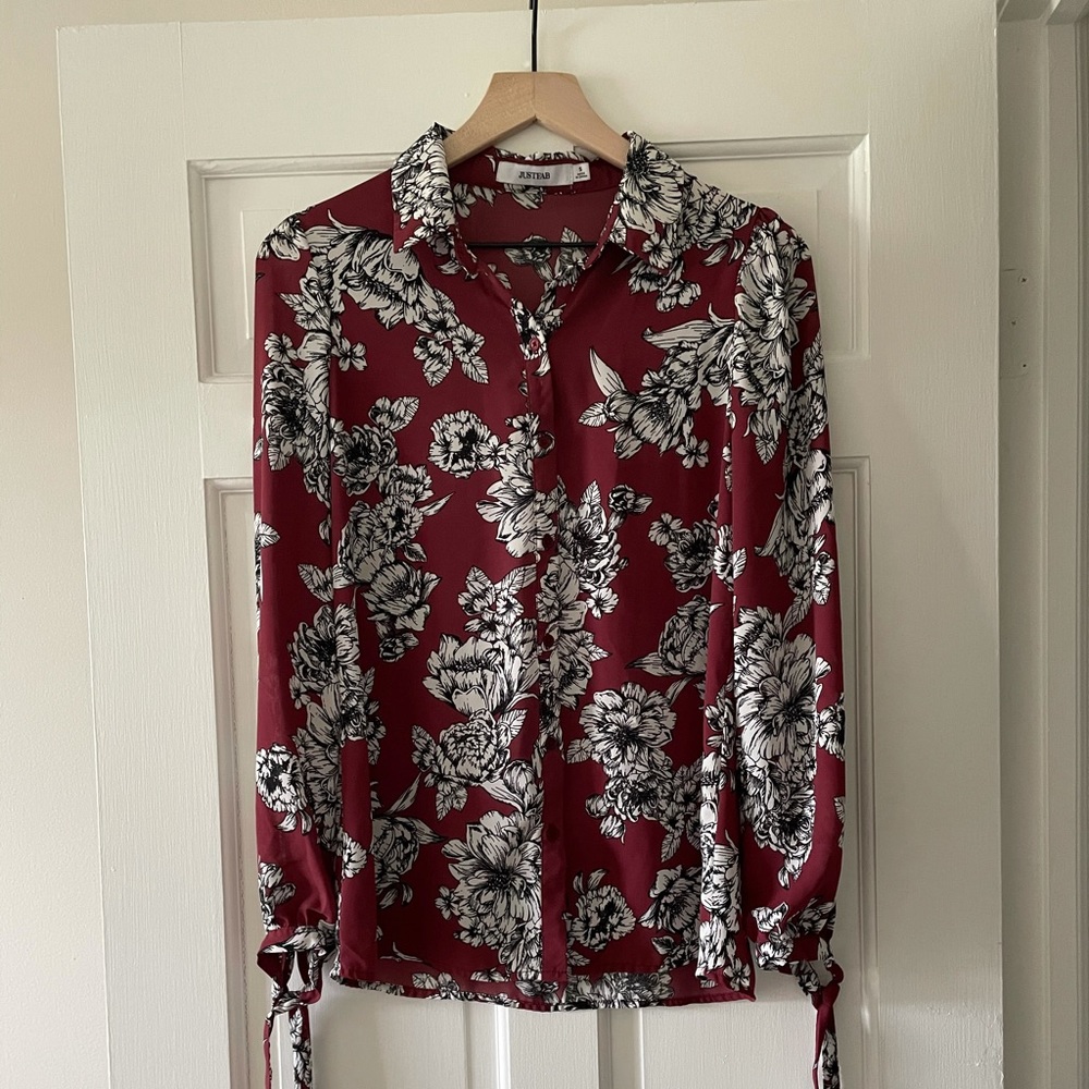 Tie Sleeve Floral Blouse